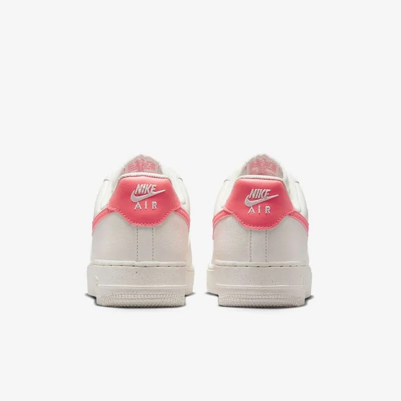 Nike Air Force 1 07 W