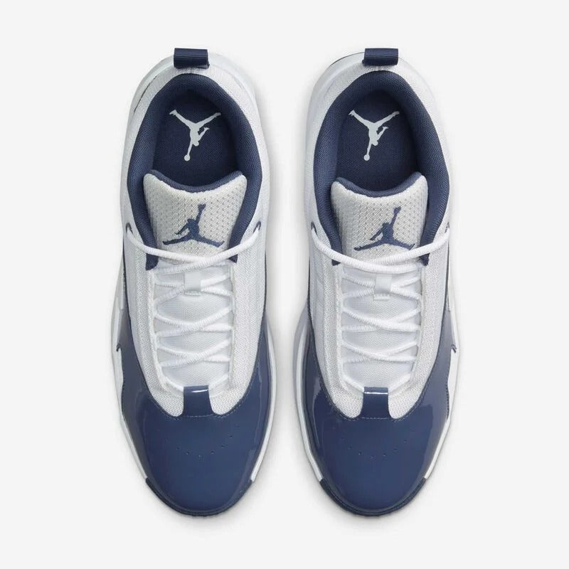 Jordan Max Aura 6