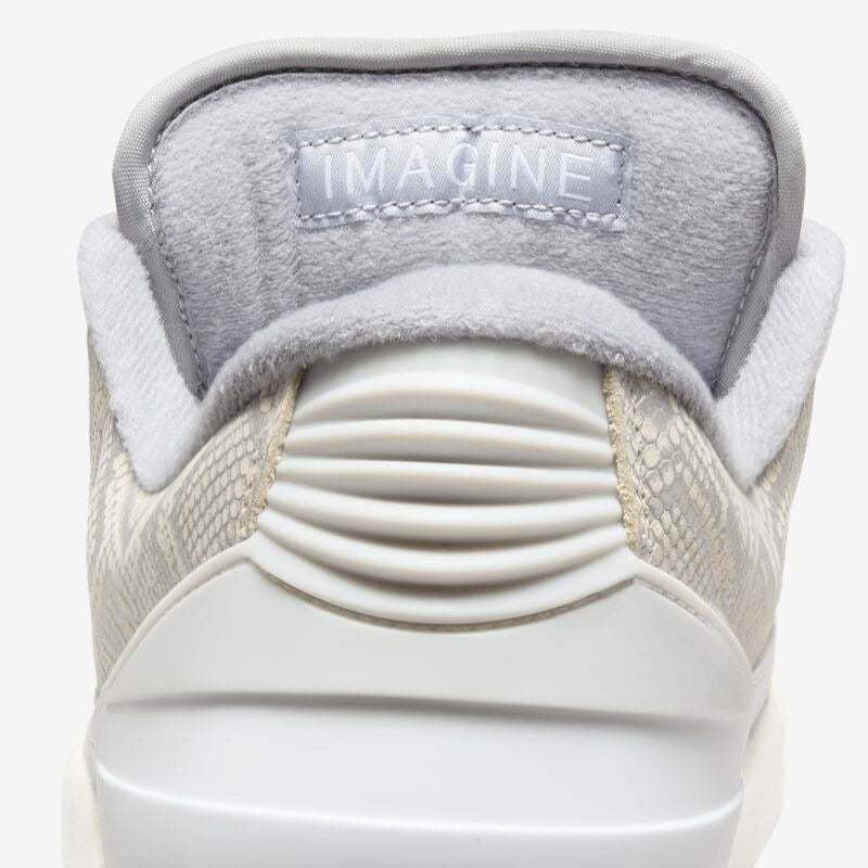Air Jordan 2 Low