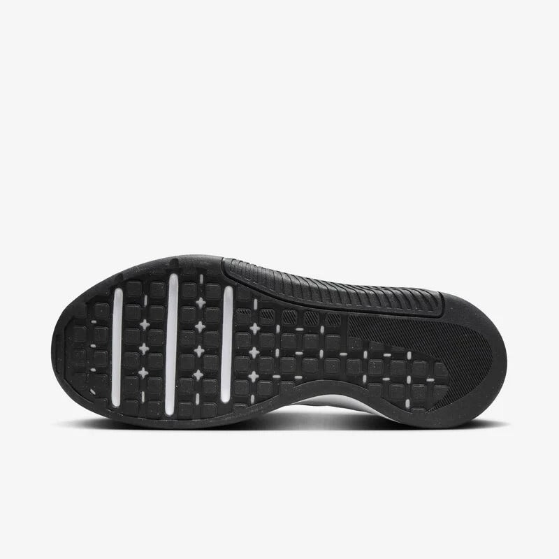 Nike MC Trainer 3