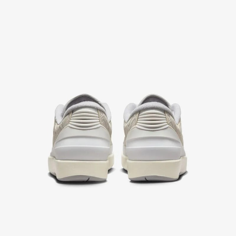 Air Jordan 2 Low